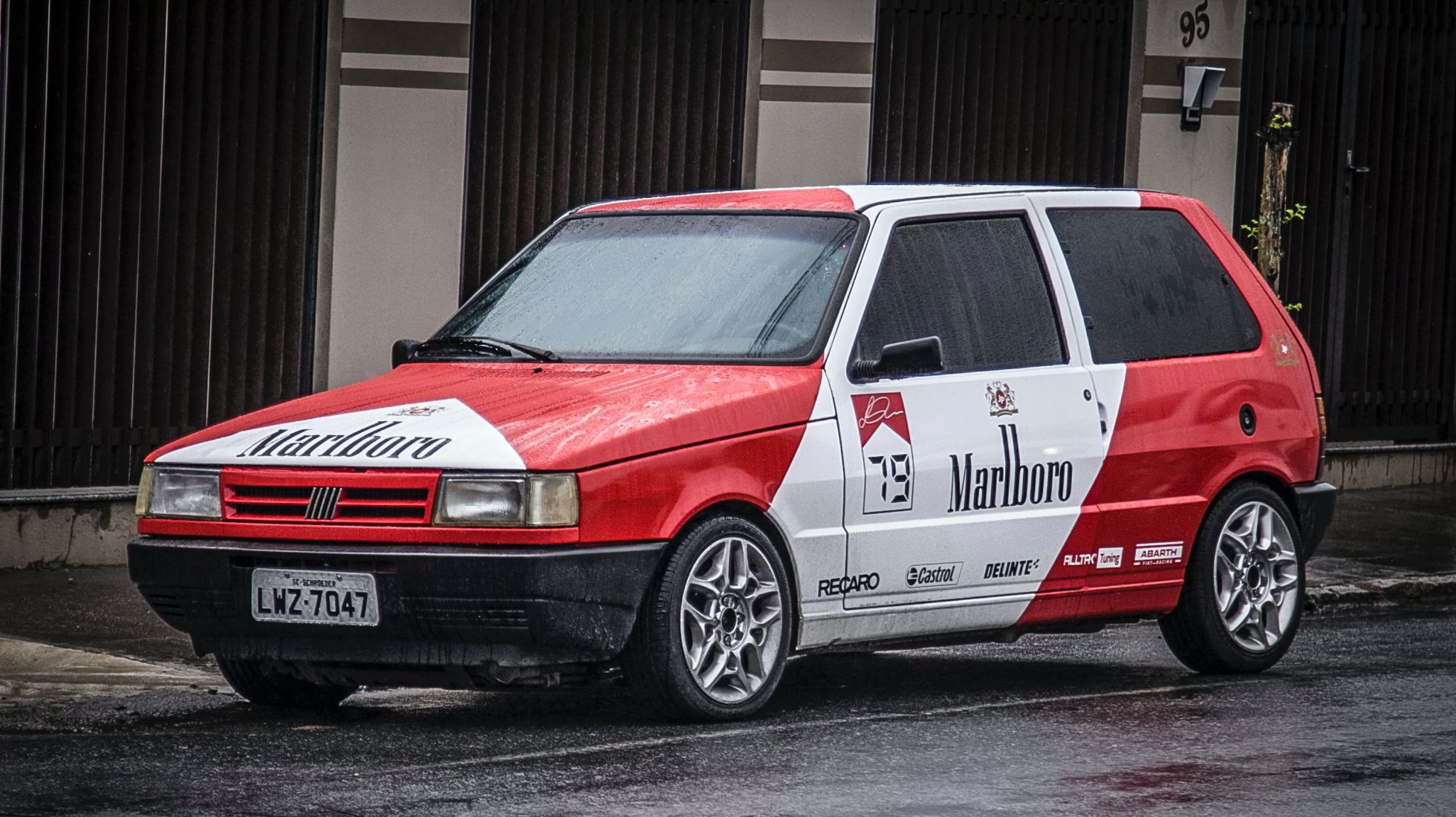 Fiat Uno Turbo Front