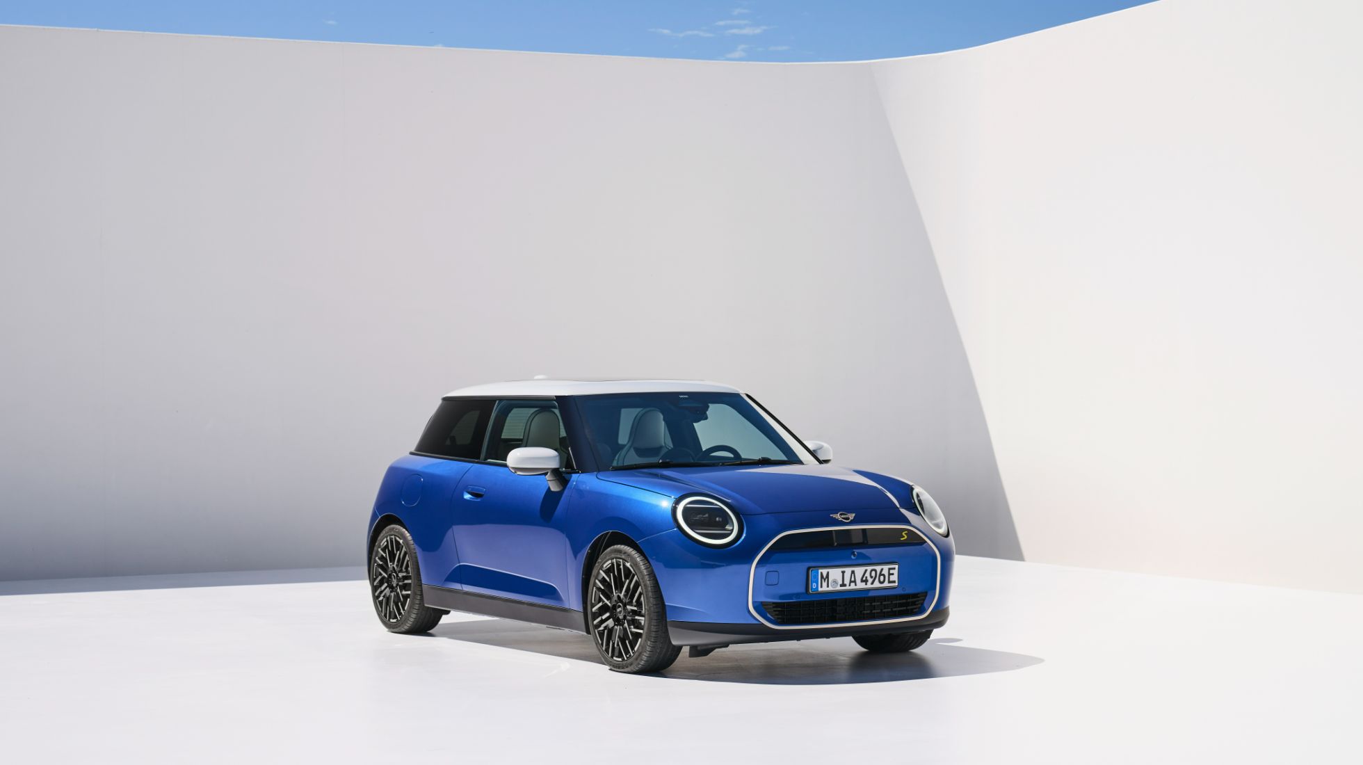 Mini Cooper SE Front