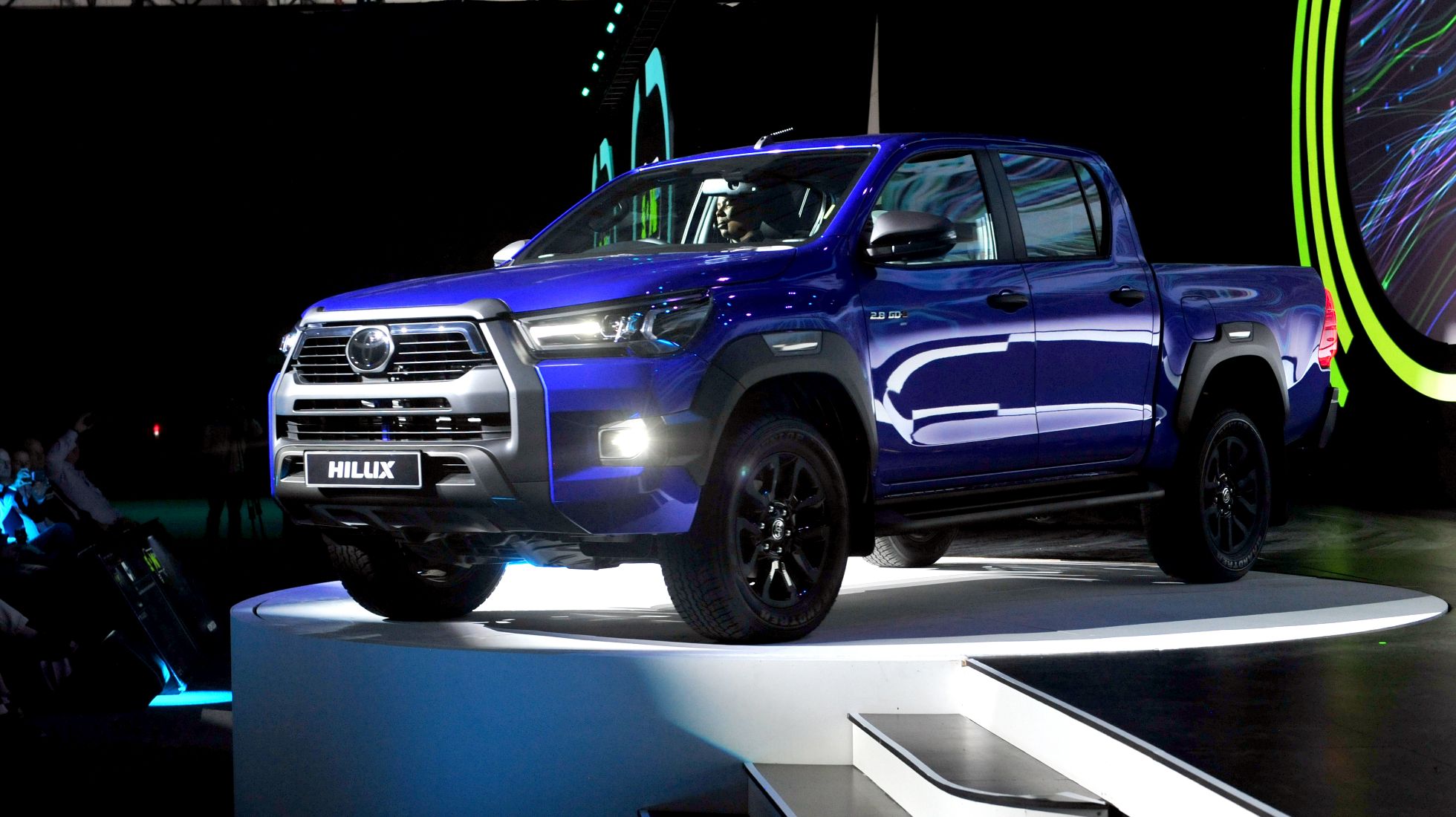 Toyota Hilux 48V MHEV Front