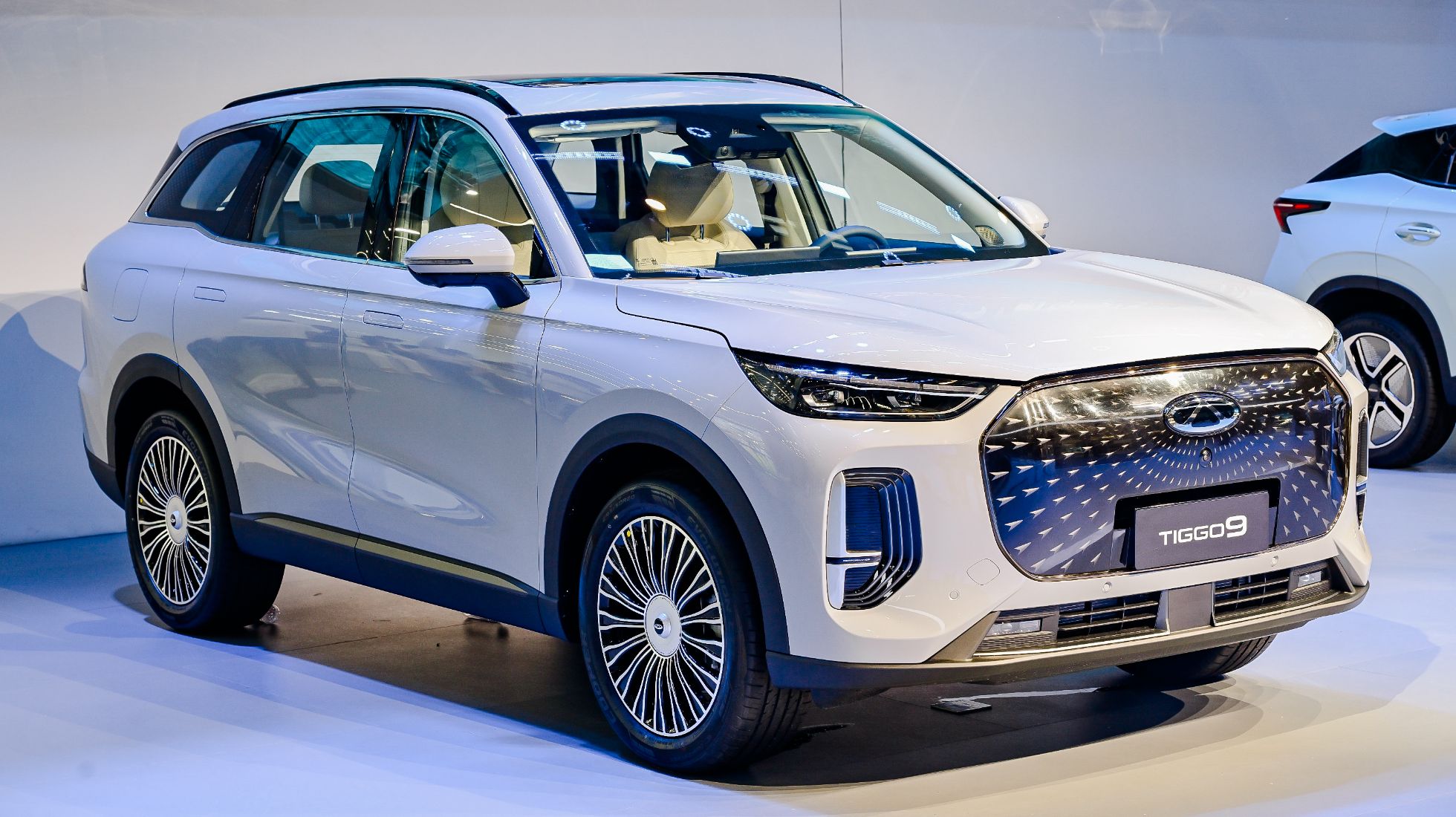 Chery Tiggo Front