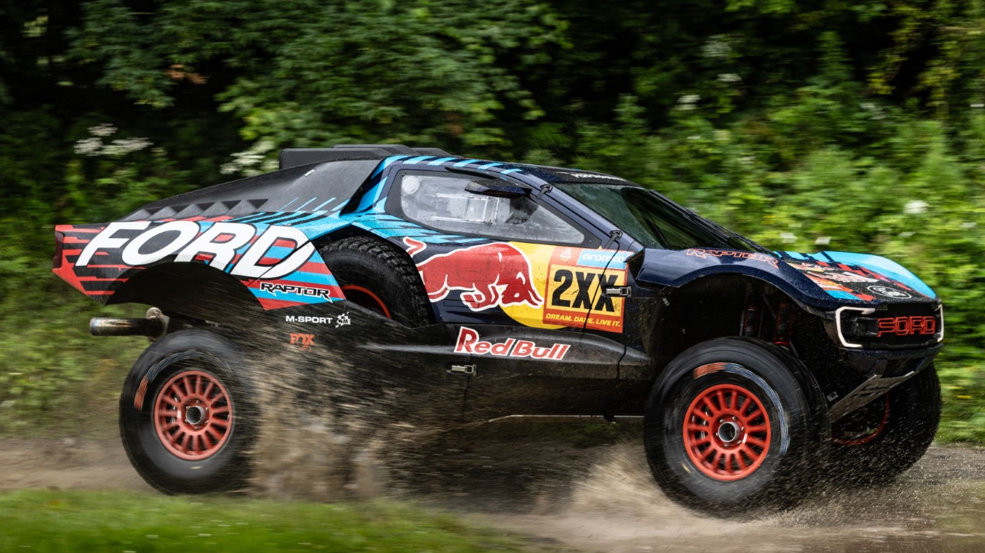 Ford Raptor T1 Side