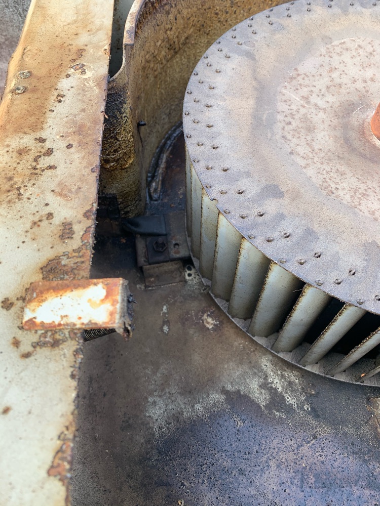 ᐉ How Can I Fix a Thermador Hood Fan? — Prime HVAC & Appliance Repair