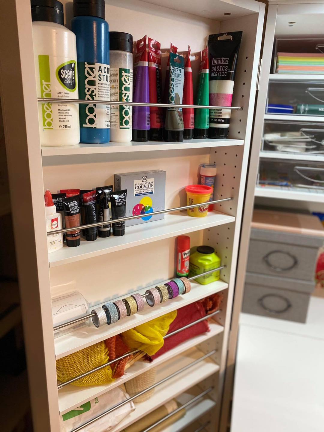BrandBox Hobby door