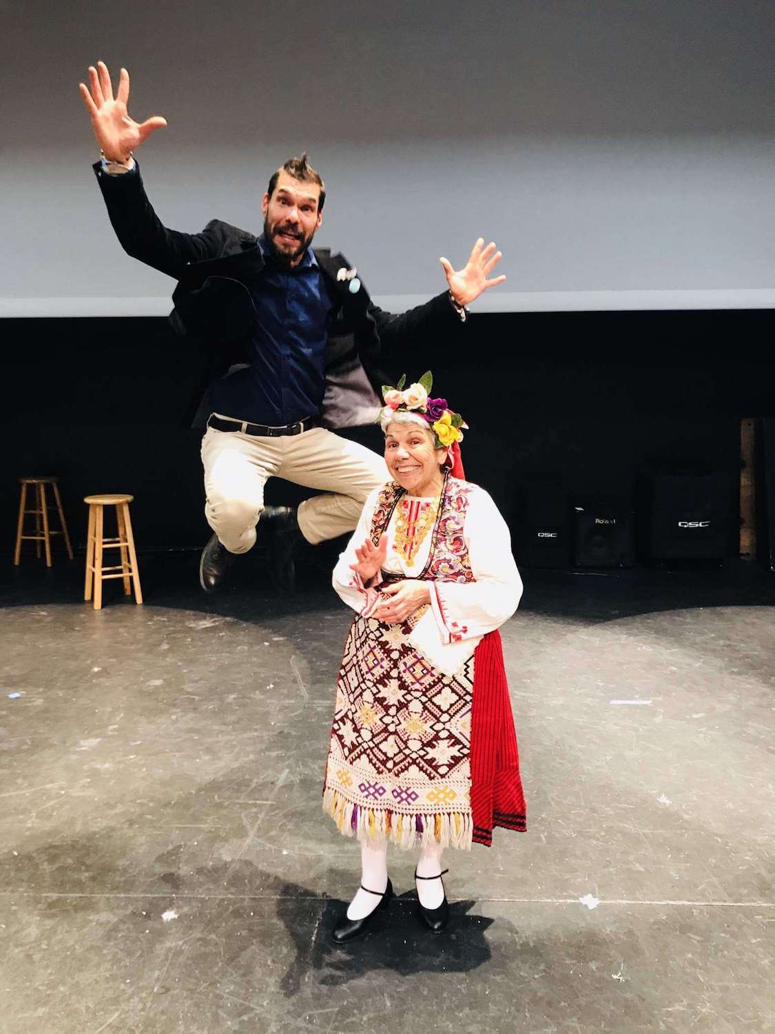 Филмаби. Тази баба, Сиатъл, Богдан Дарев