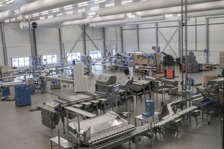 Co-operative fresh produce packing