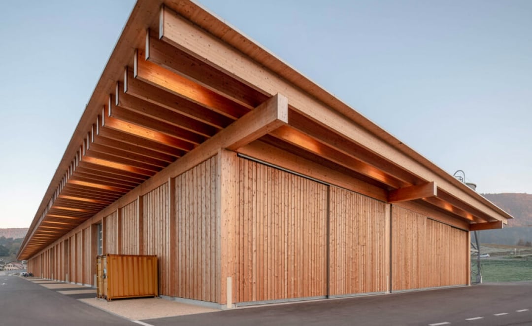 Wir bauen mit Holz Hüsser Holzleimbau AG