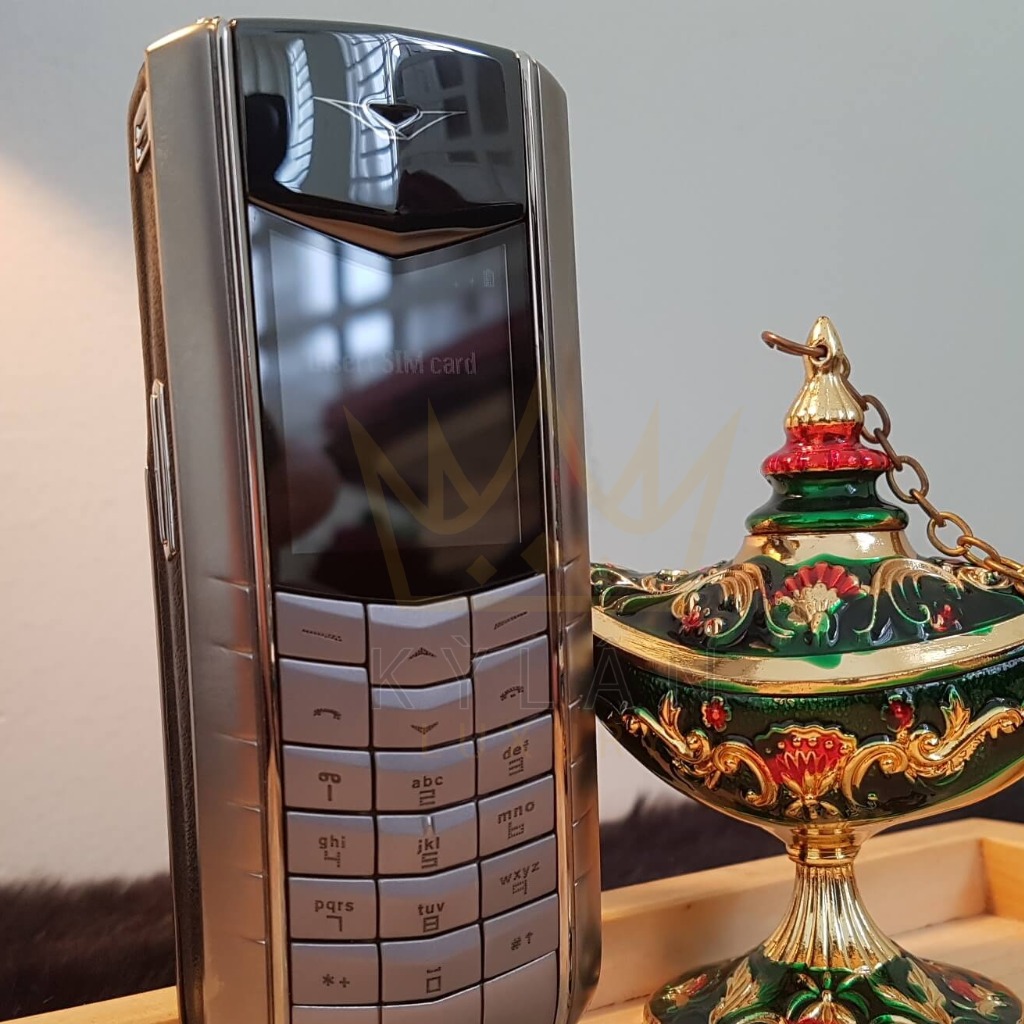 Vertu Ascent đời đầu