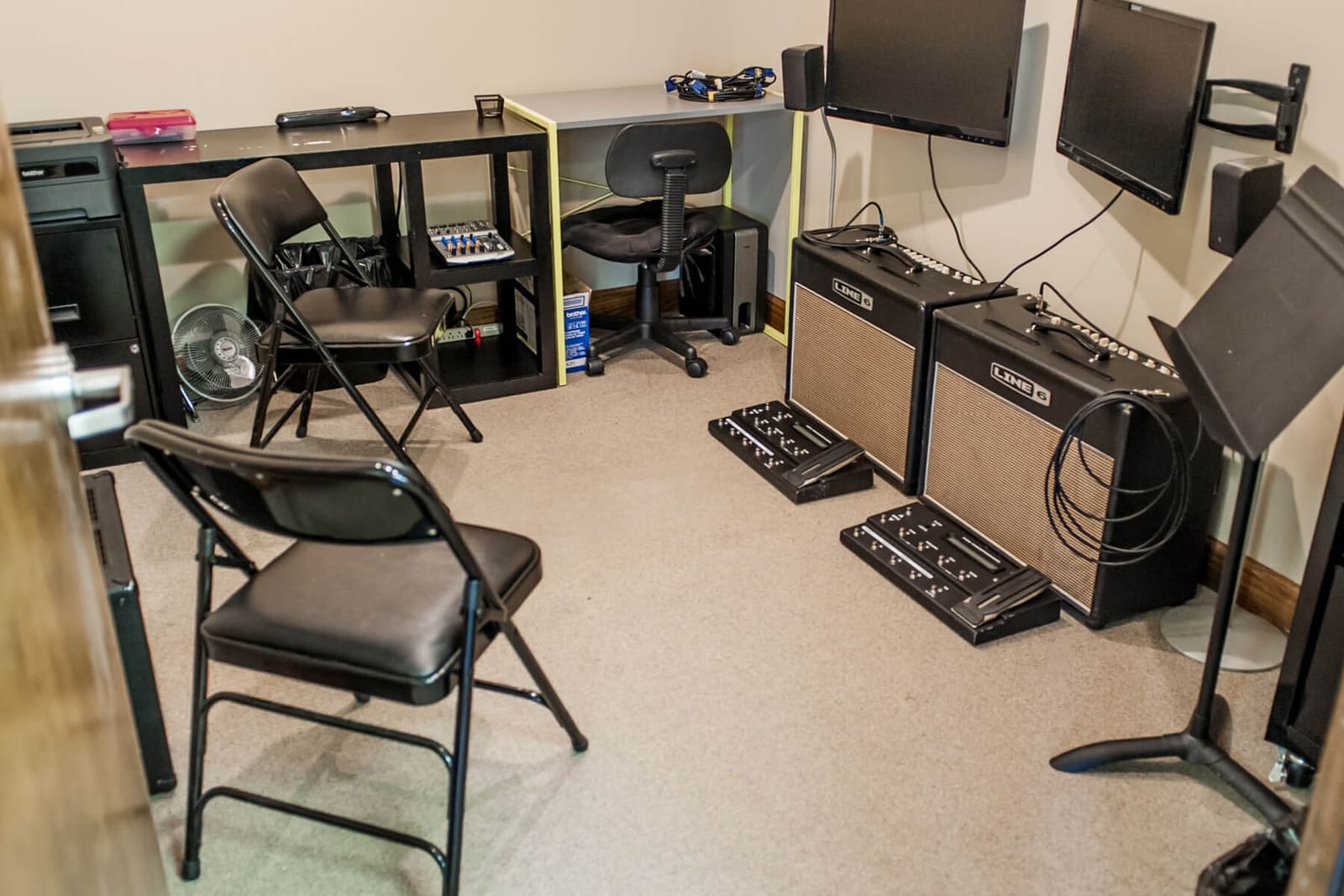 Lexington School of Music • Piano, Guitar, Voice, Bass & Drums Lessons