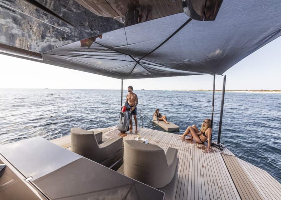 ANVERA 48 BOAT