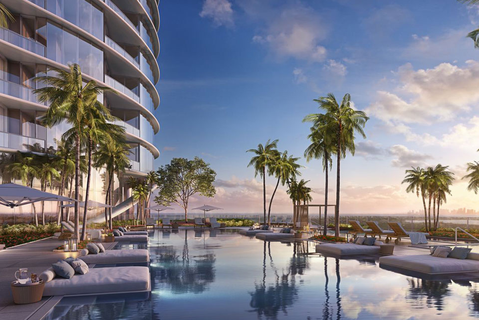 Ritz-Carlton Penthouse pool view