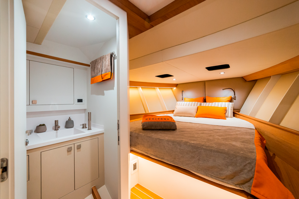 Castagnola Heritage 9.9 Yacht