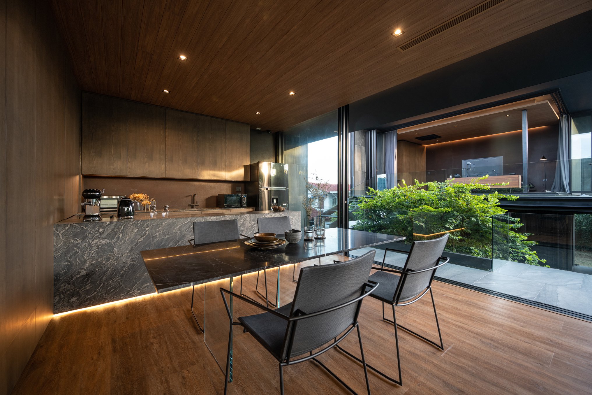 V60 House