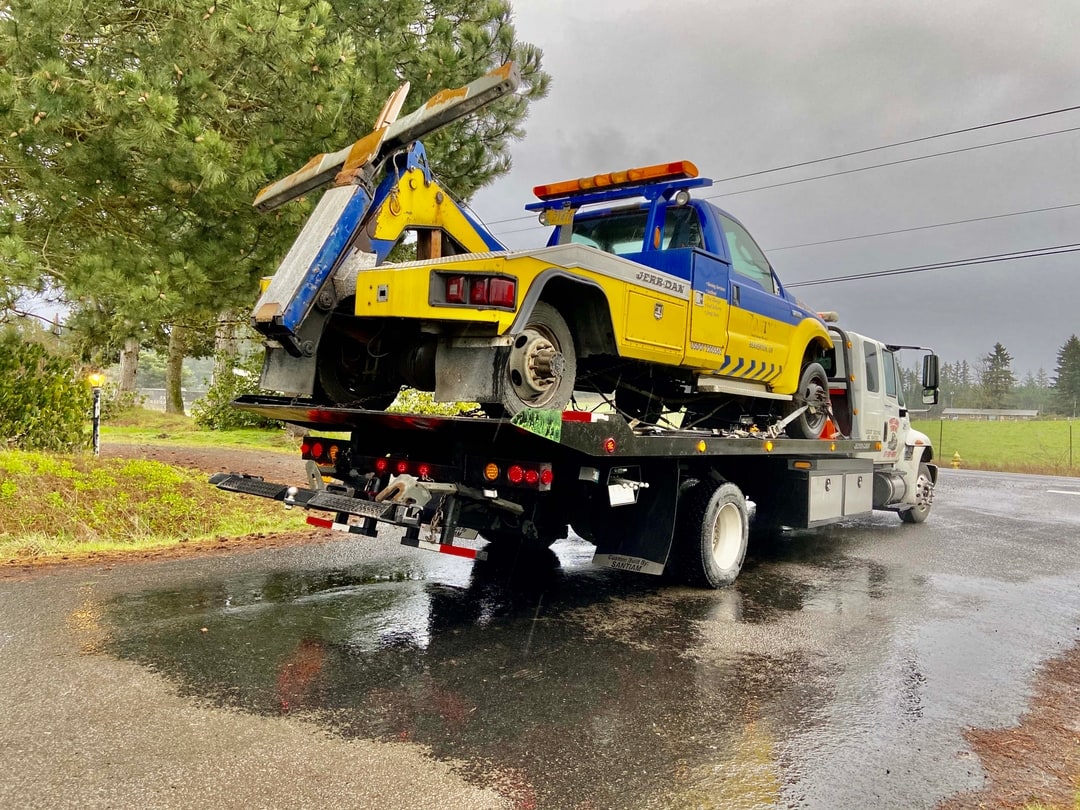 24/7 TOW TRUCK SERIVCES IN PORTLAND