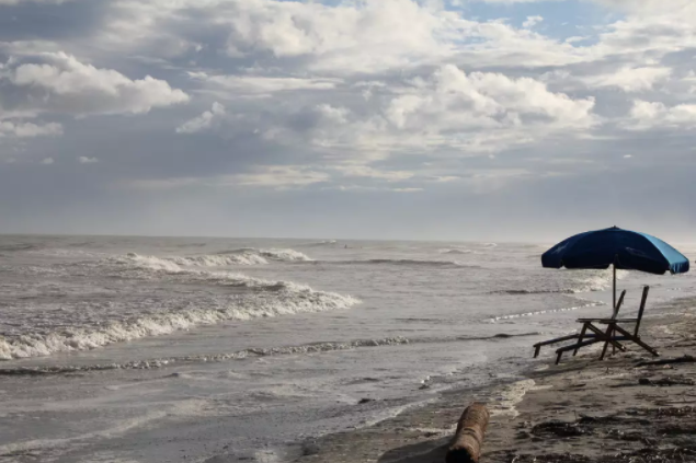 Spend Your Fall Weather Along the Waterway