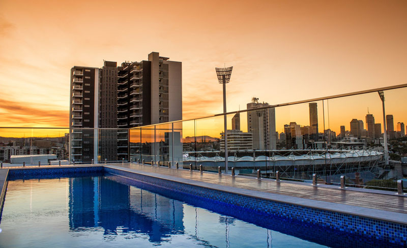 piscina condomínio