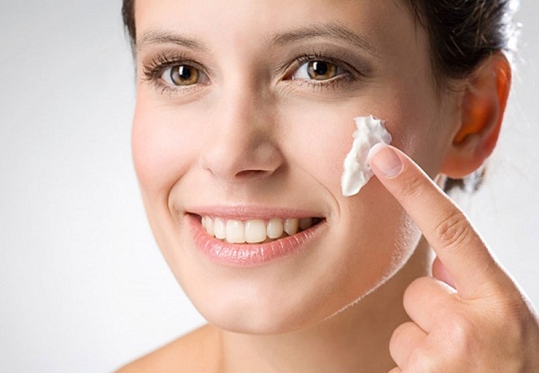 Hướng dẫn cách sử dụng kem trị sẹo Scar Esthetique 2
