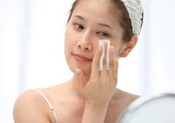 nặn mụn xong làm gì để không bị thâm