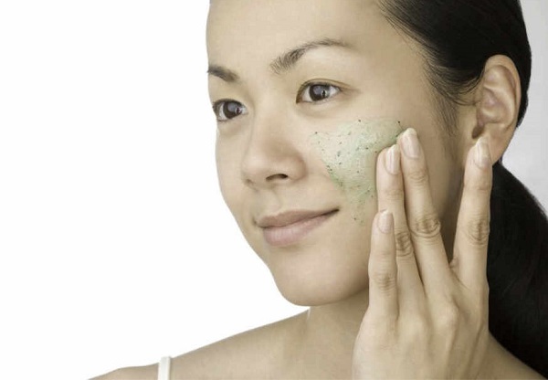 serum phục hồi da sau nặn mụn