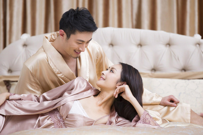 Sau mỗi cuộc yêu, phụ nữ thường nghĩ đây là hành động thừa mà không biết rằng thực hiện được chúng họ sẽ khiến đàn ông mê mẩn cả đời