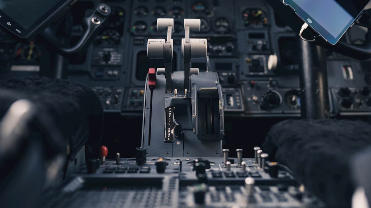 Airlines' data silos must fall in favor of commercial unification.