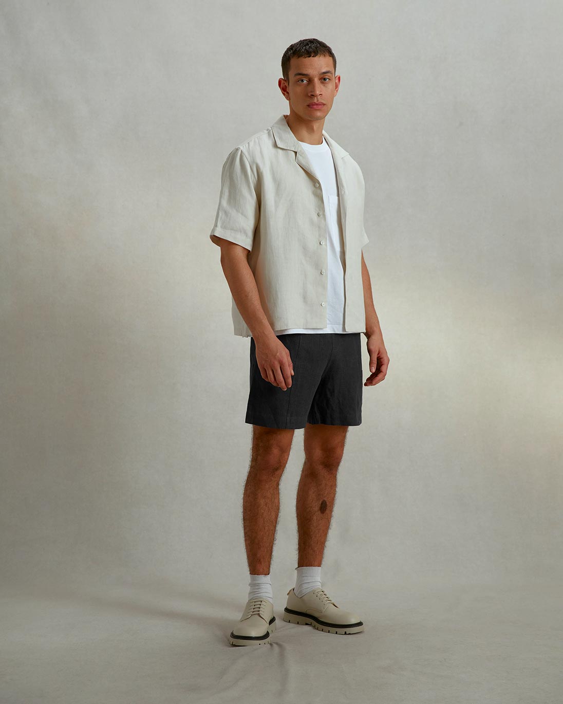 Riley Studio: Linen camp collar shirt 