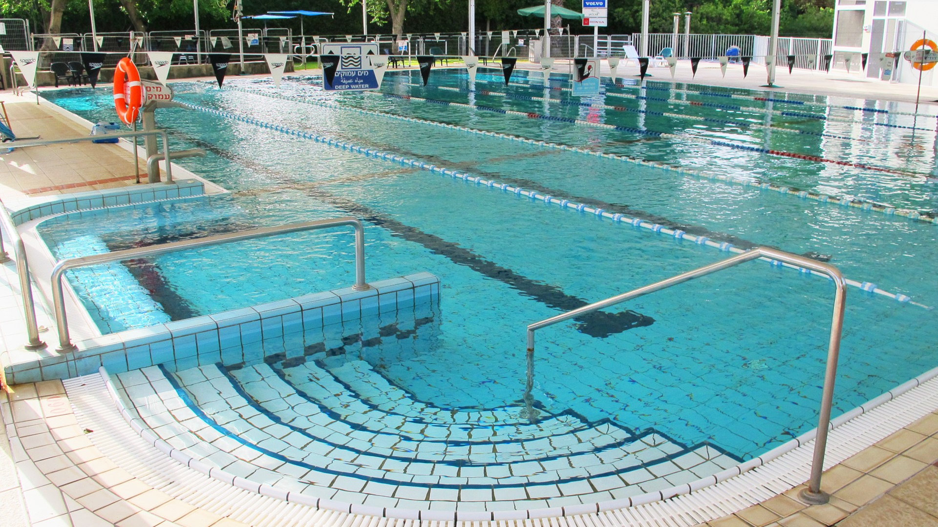 מ.ספורט ונופש כפר שמריהו-הרצליה