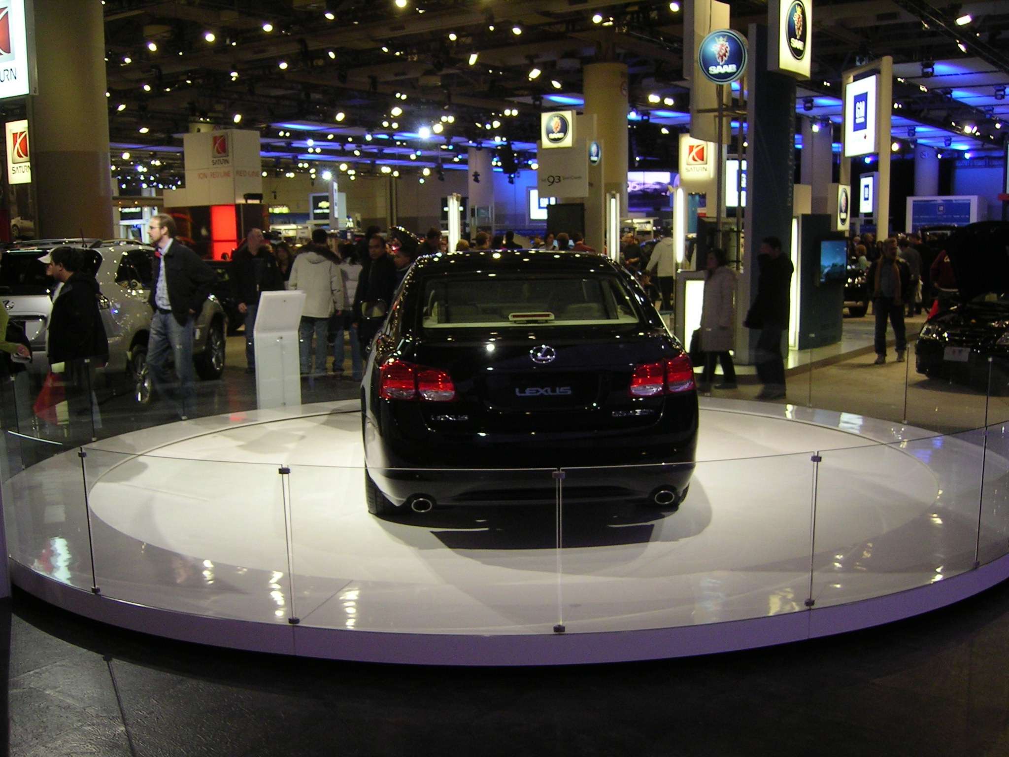 Gallery Accura Glass Bending Inc.