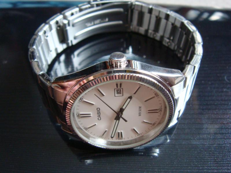 Thiết kế đồng hồ Casio WR50m