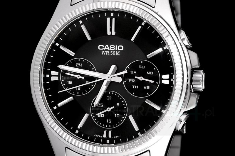 Đồng hồ Casio WR50m có giá bao nhiêu?
