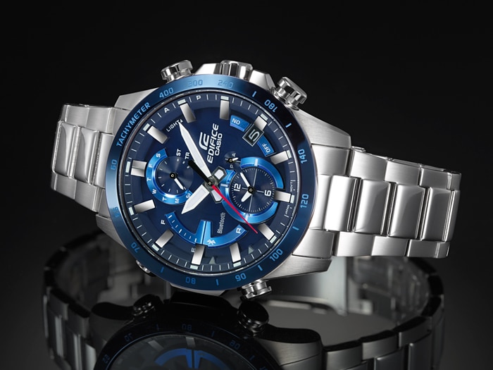 Casio Edifice EQB-500D có tính năng nổi bật