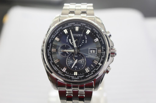Đồng hồ Citizen nam Eco-Drive Radio Controlled AT9031-52L