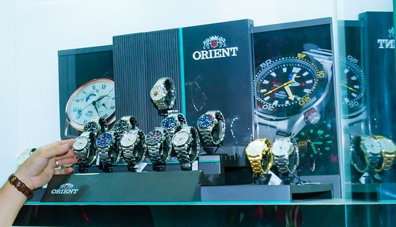 Đồng hồ chính hãng tại Đà Nẵng - Dana Watch
