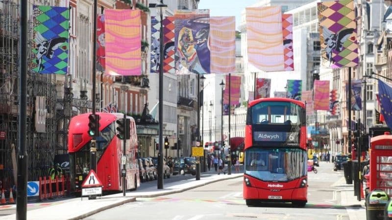 Piccadilly Circus London Major Art Takeover Features Augmented Reality