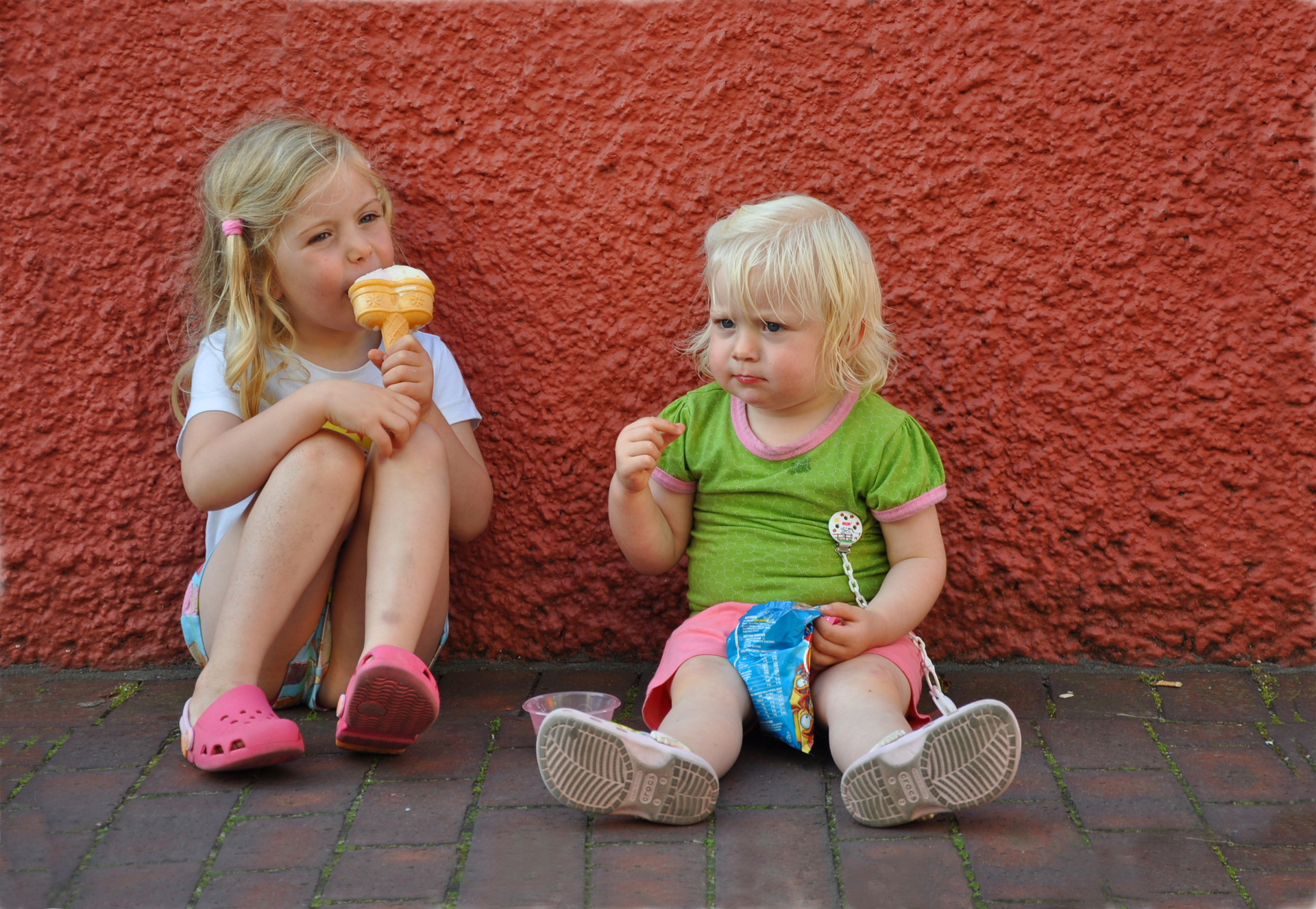 ילדים אירלנד - ילדים זה שמחה - יואל שתרוג - אדמה יוצרת - yoel sitruk