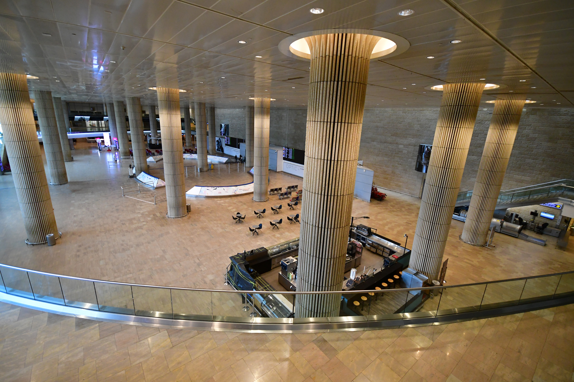  שדה התעופה בן גוריון - סגר שני - קורונה-היכל התהילה - יואל שתרוג - אדמה יוצרת - yoel sitruk