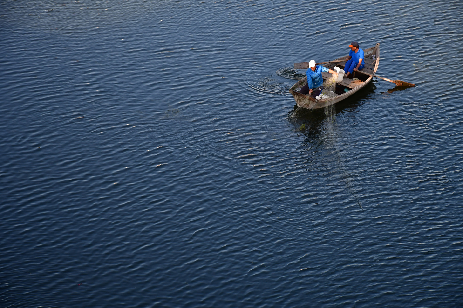 מינימליזם - יואל שתרוג - אודייפור -אדמה יוצרת - הודו - ים- דייגים - yoel sitruk