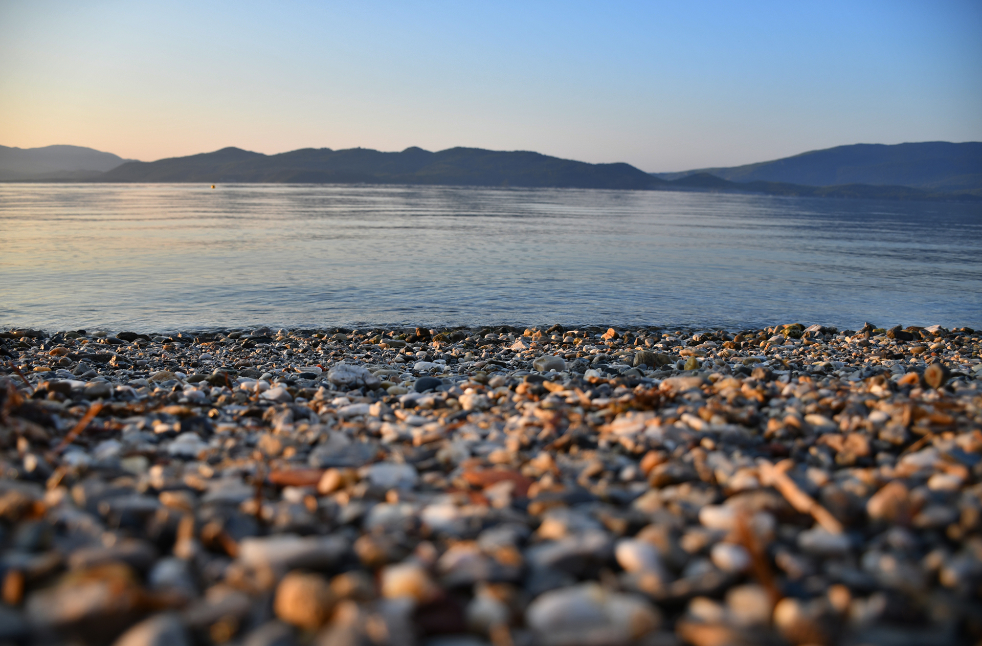 שירת הים - יואל שתרוג - אדמה יוצרת - יוון - yoel sitruk