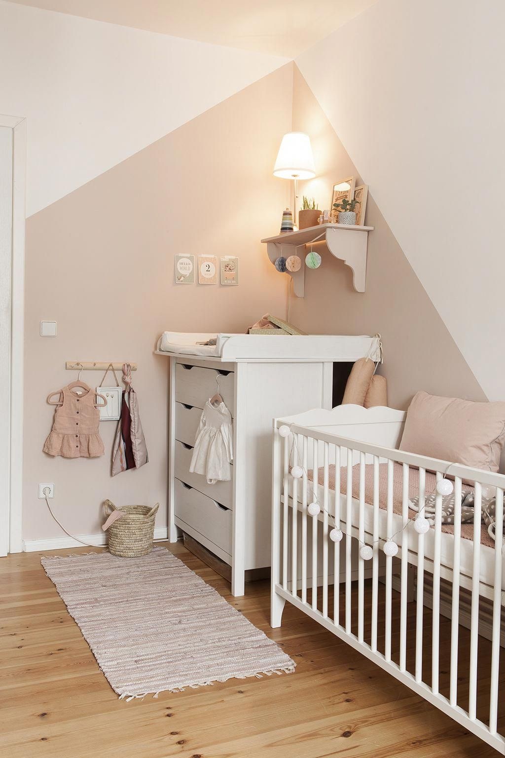 quarto de bebê menina