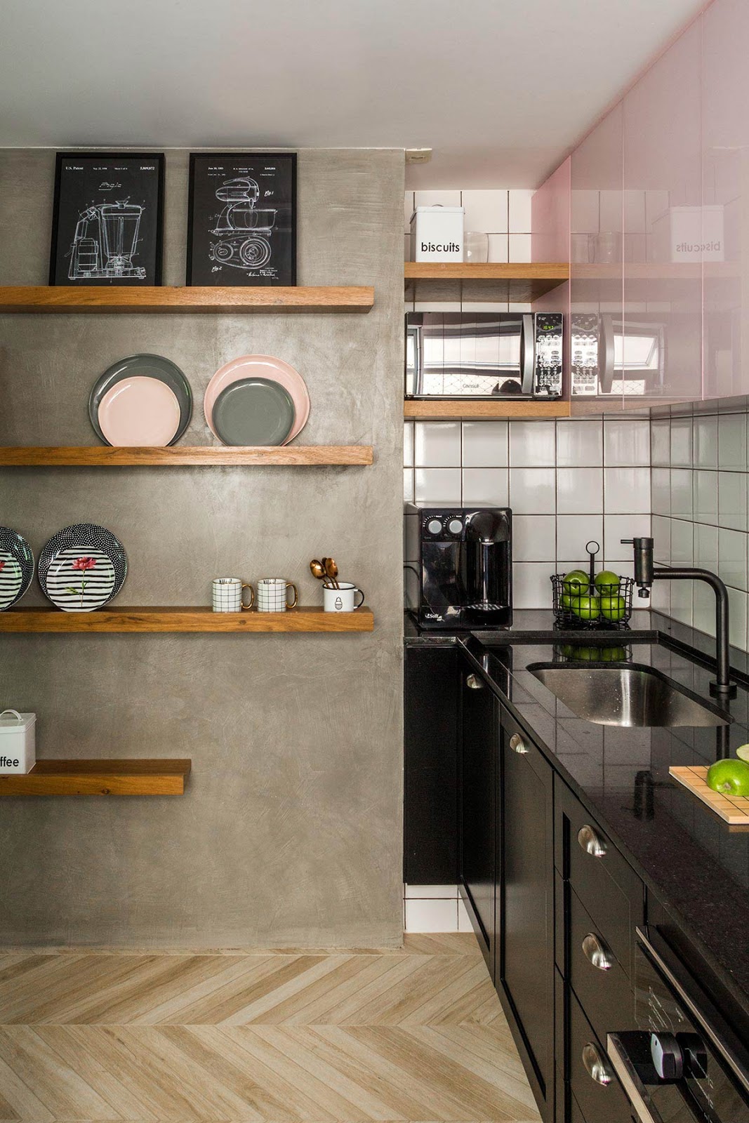 decoração cozinha com prateleiras