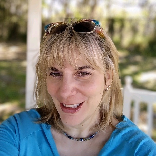 Jess V talks about hitting quota on her first month