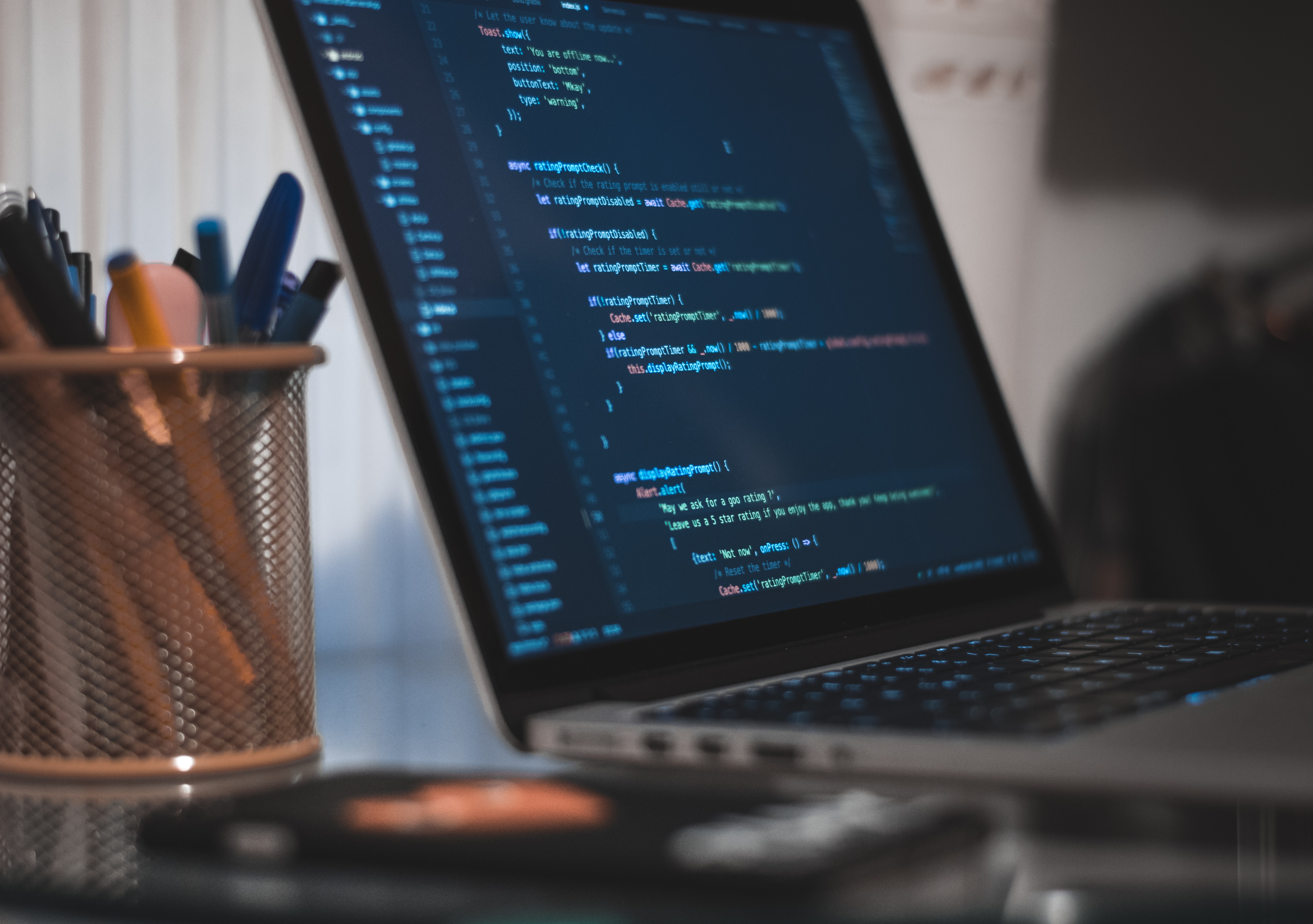 expert en cybersécurité administrateur base de données administrateur systeme et reseaux