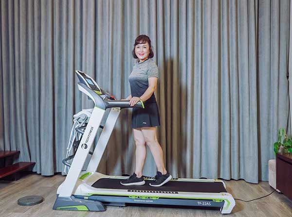 Máy chạy bộ Tech Fitness TF - 22AS