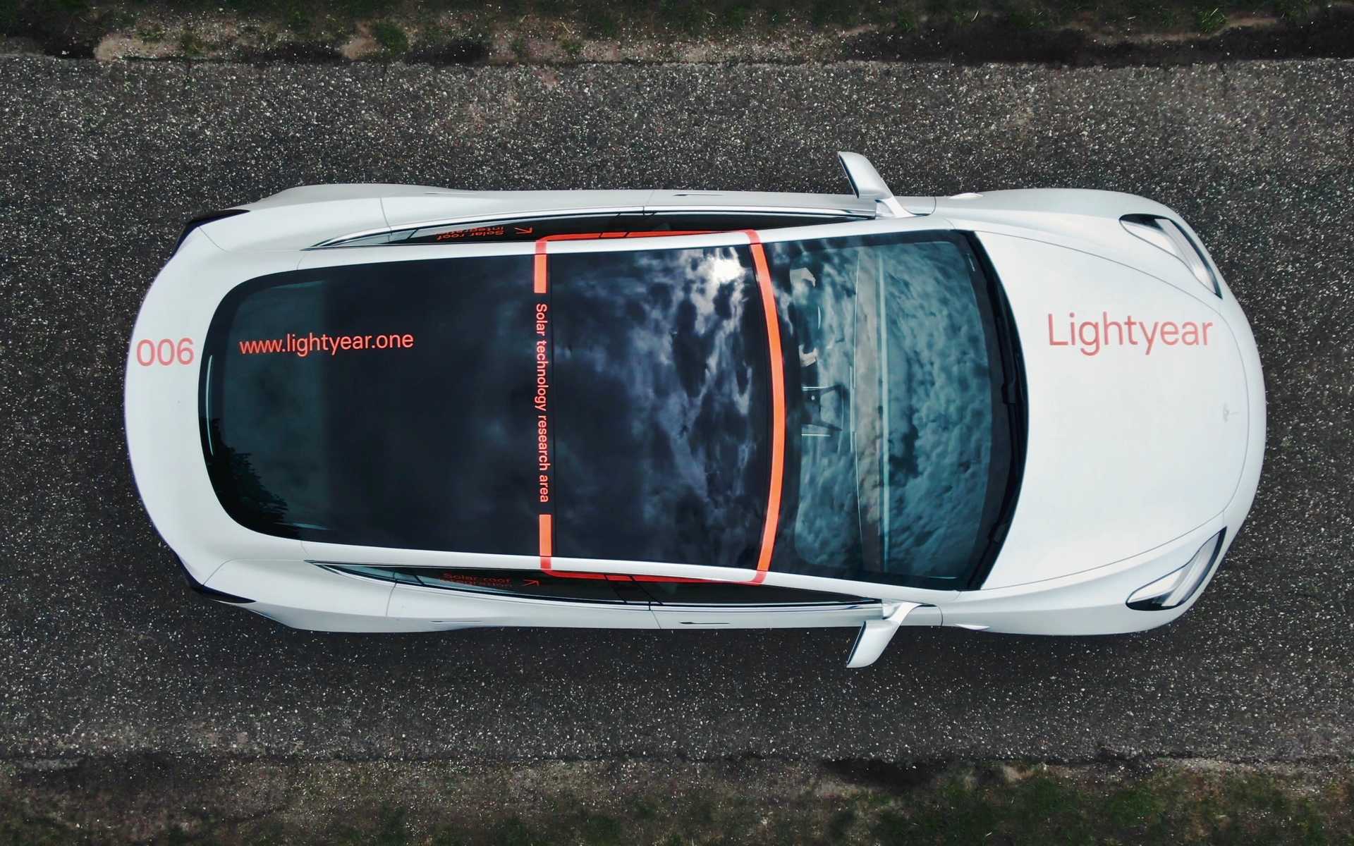 Tesla with solar powered roof