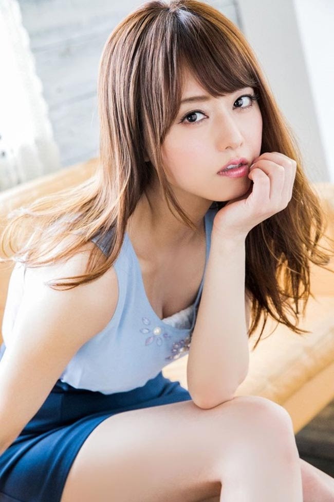 Akiho Yoshizawa