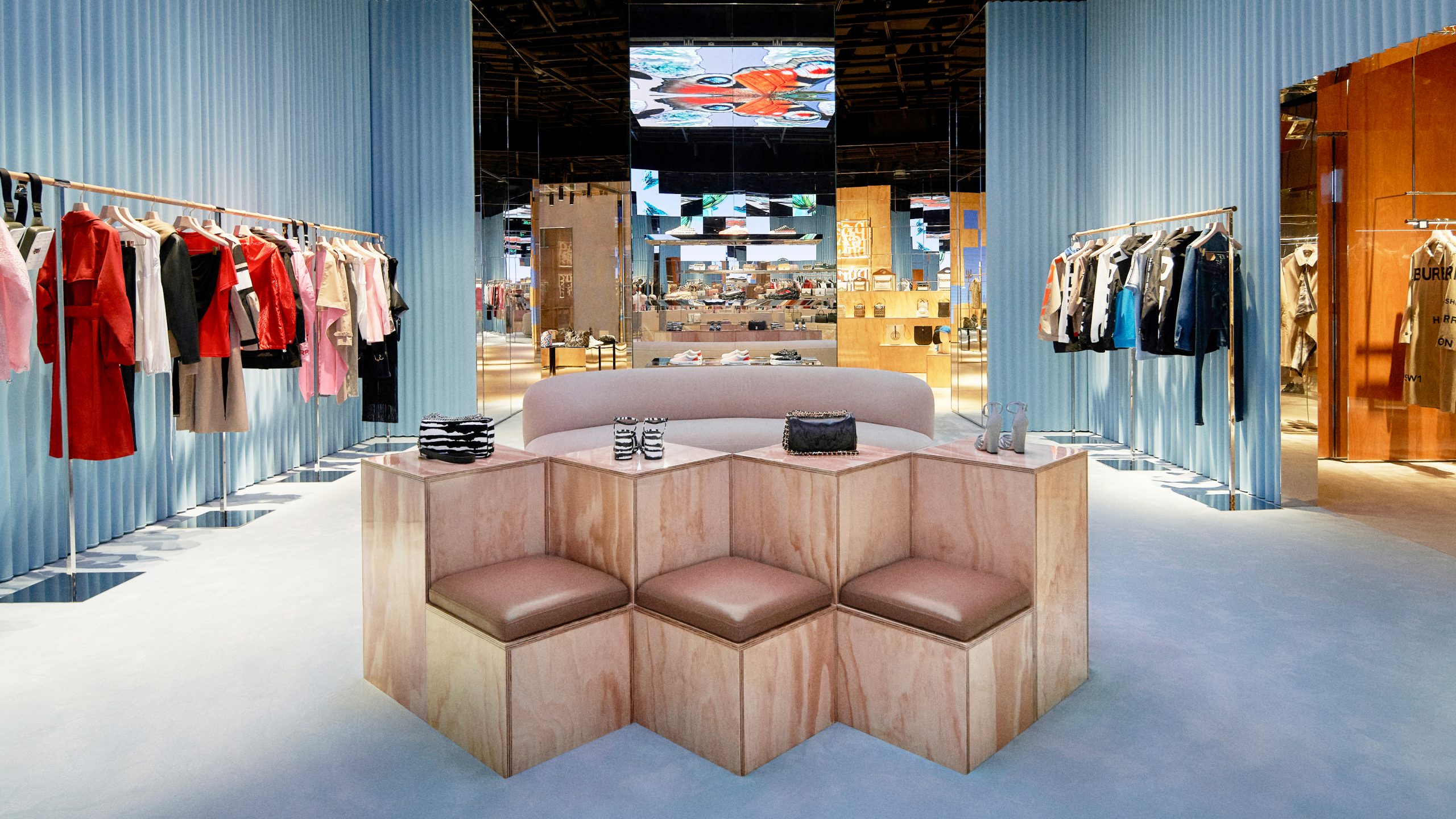 Burberry Taps Tencent For Shenzhen Social Retail Store | Jing Daily
