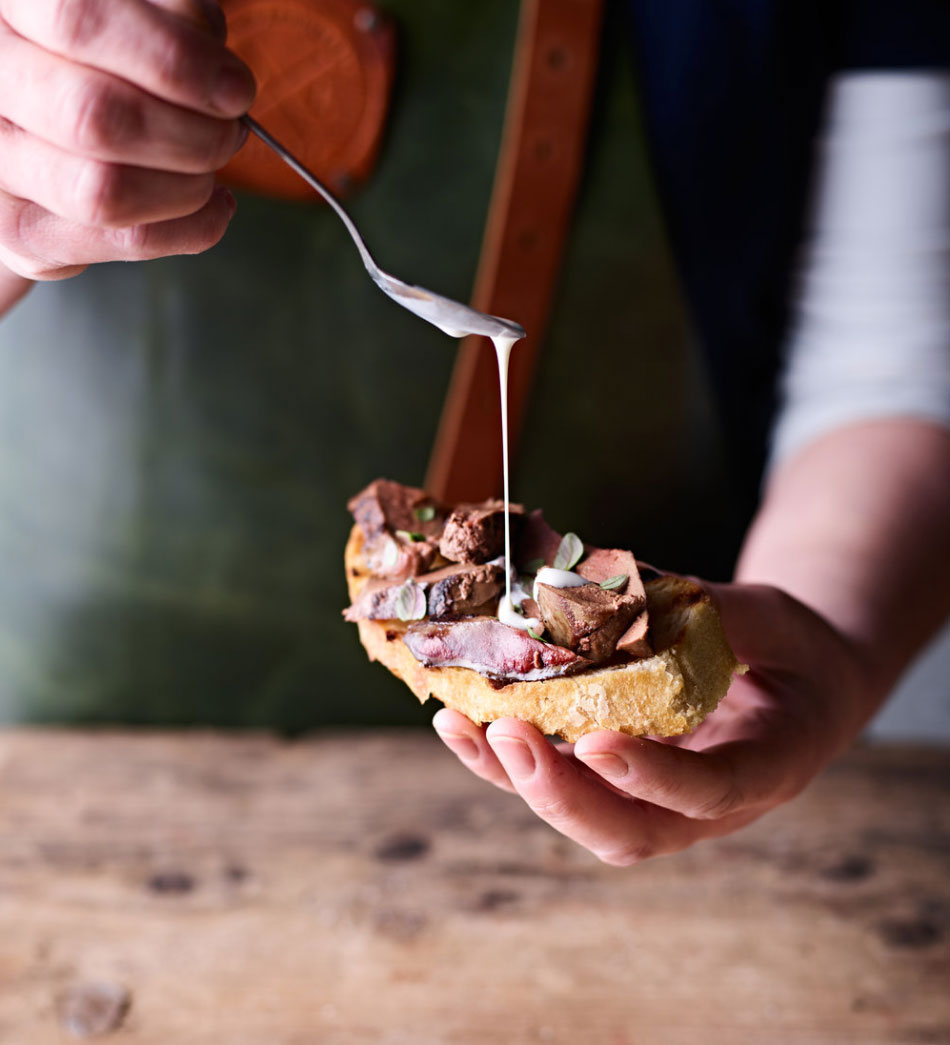 Coombe Farm Organic New Century Design Graphic Design and Illustration