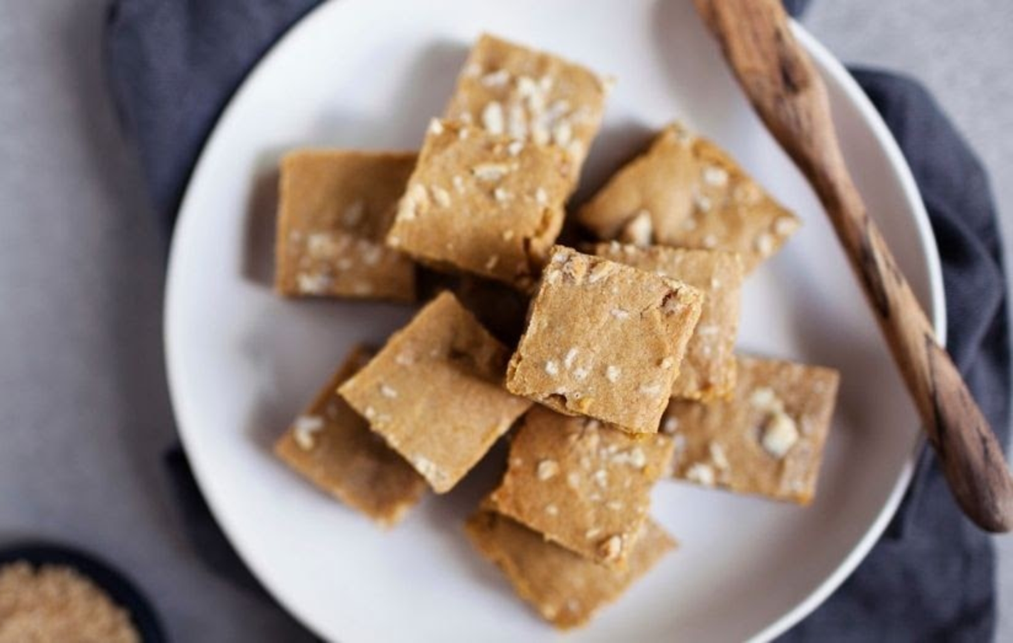 Pumpkin Blondies - Plate Up || Pumpkin Recipes