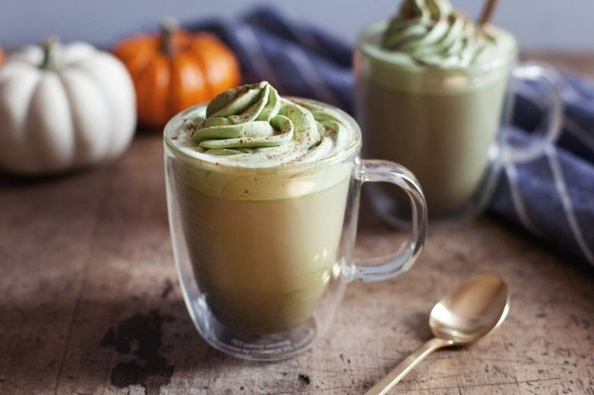 Pumpkin Spice Matcha Latte- Plate Up || Pumpkin Recipes