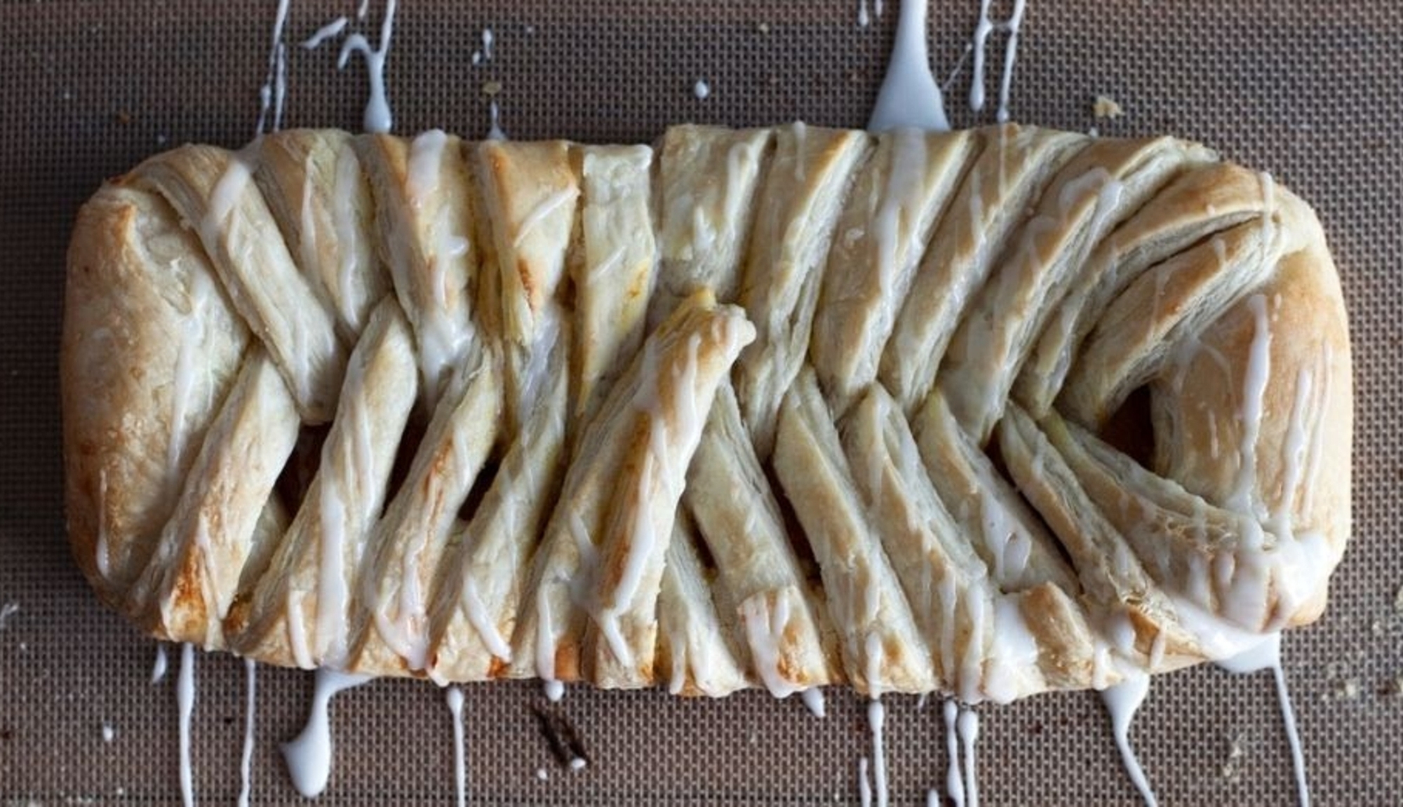 Pumpkin Cream Cheese Danish - Plate Up || Pumpkin Recipes