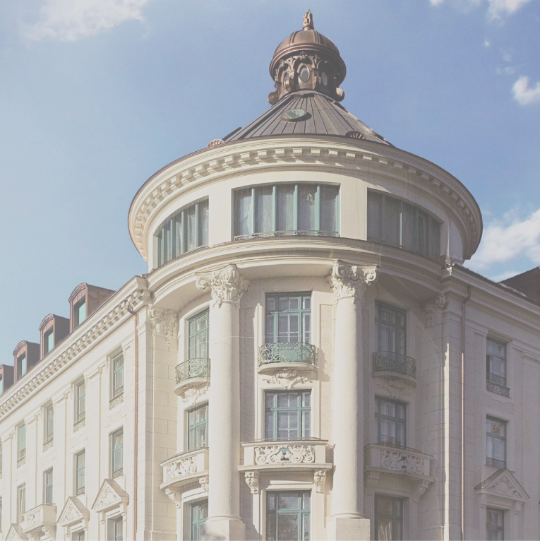 von der Heydt. Tradition meets future. Since 1754.